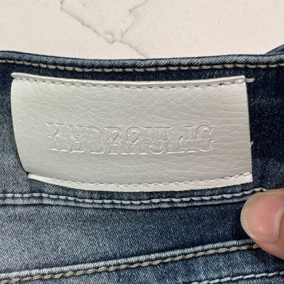 Hydraulic | Women’s Nolita Curvy Denim Jean Shorts Embroidered Pockets Wide leg - Picture 8 of 14